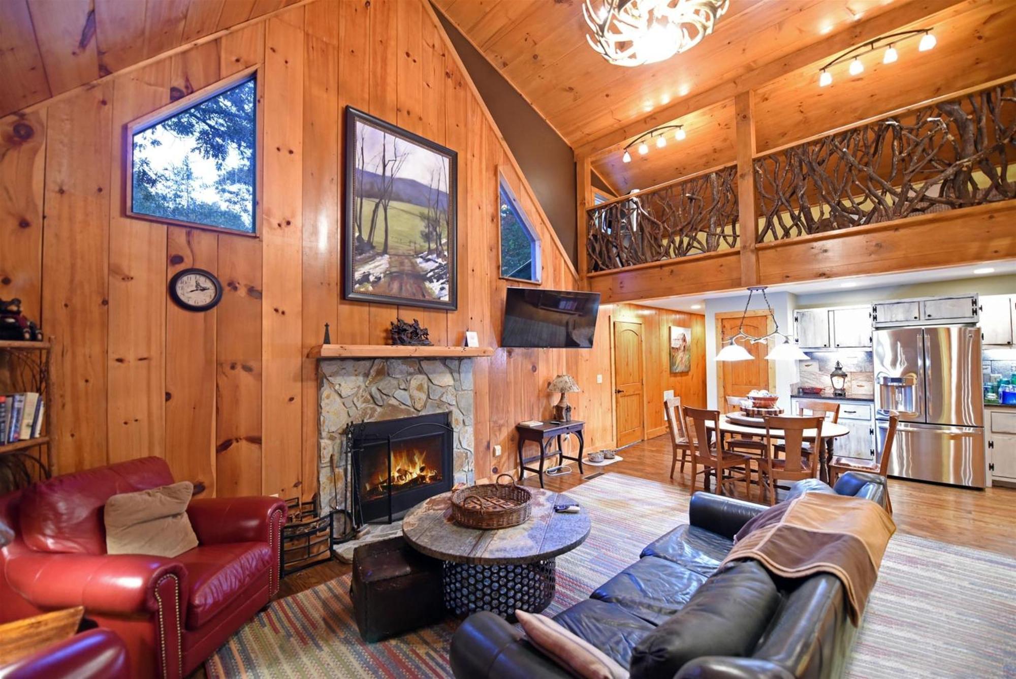 Hawk Haven- Blue Ridge Villa Morganton Eksteriør billede